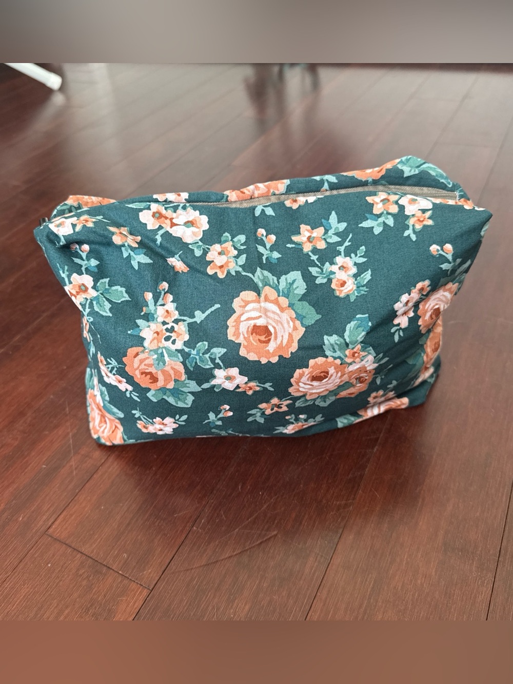 Handmade accessory bag